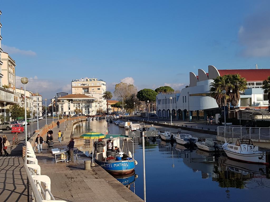 Historical Apartments By Seaside Viareggio Zewnętrze zdjęcie
